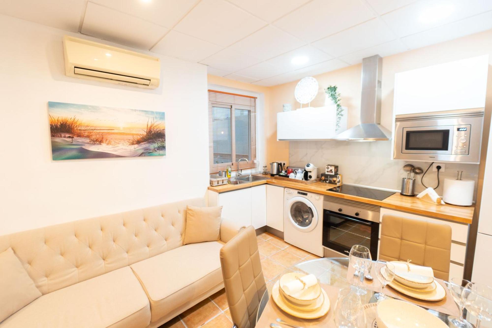 Lovely Apartment Near Beach & Science City Валенсия Экстерьер фото